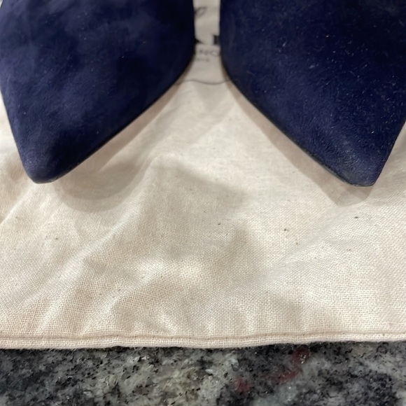 Prada | AUTH Suede Pumps - Picture 8 of 11